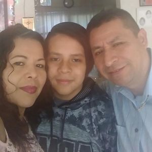 Meet your Posher, Hernandez